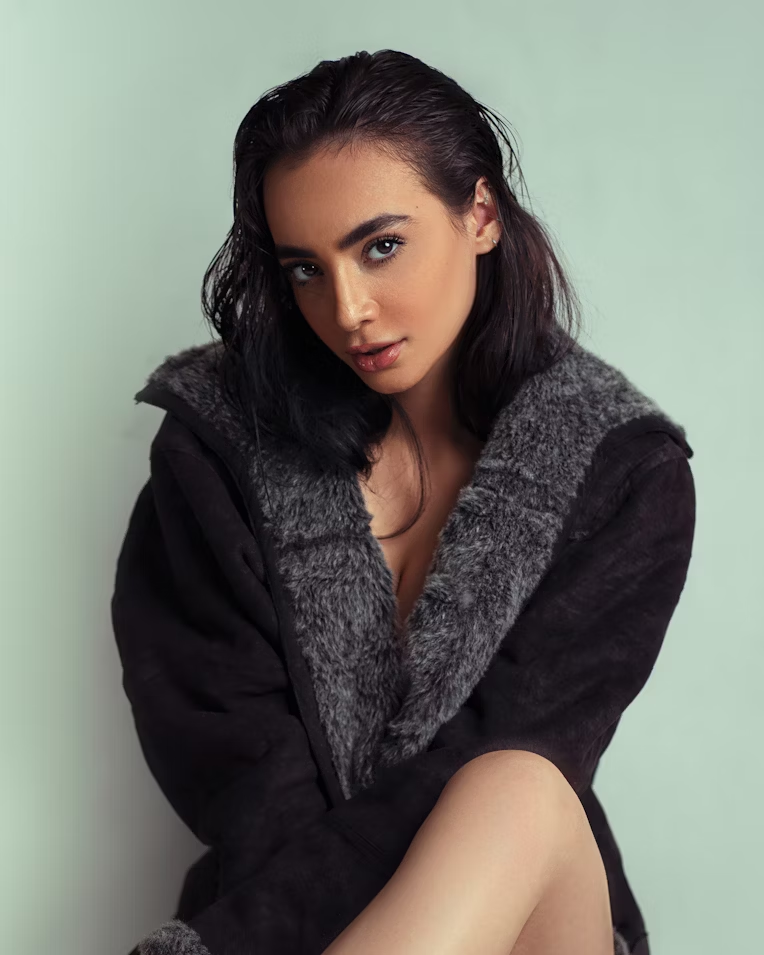 Women's Fashion